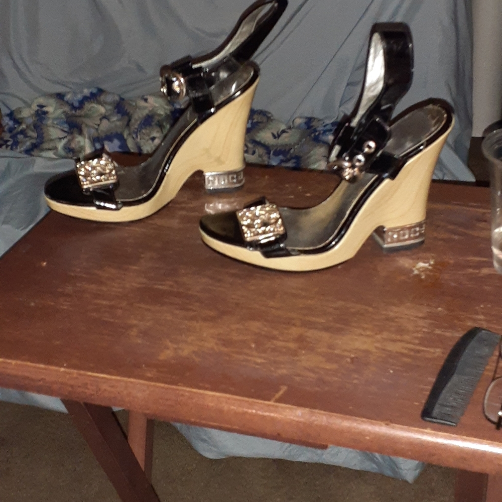 Womens rocka wear wedged heels